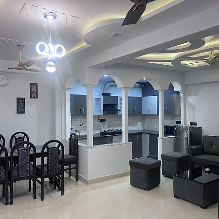 J K Apartment Allāhābād Junction Dış mekan fotoğraf