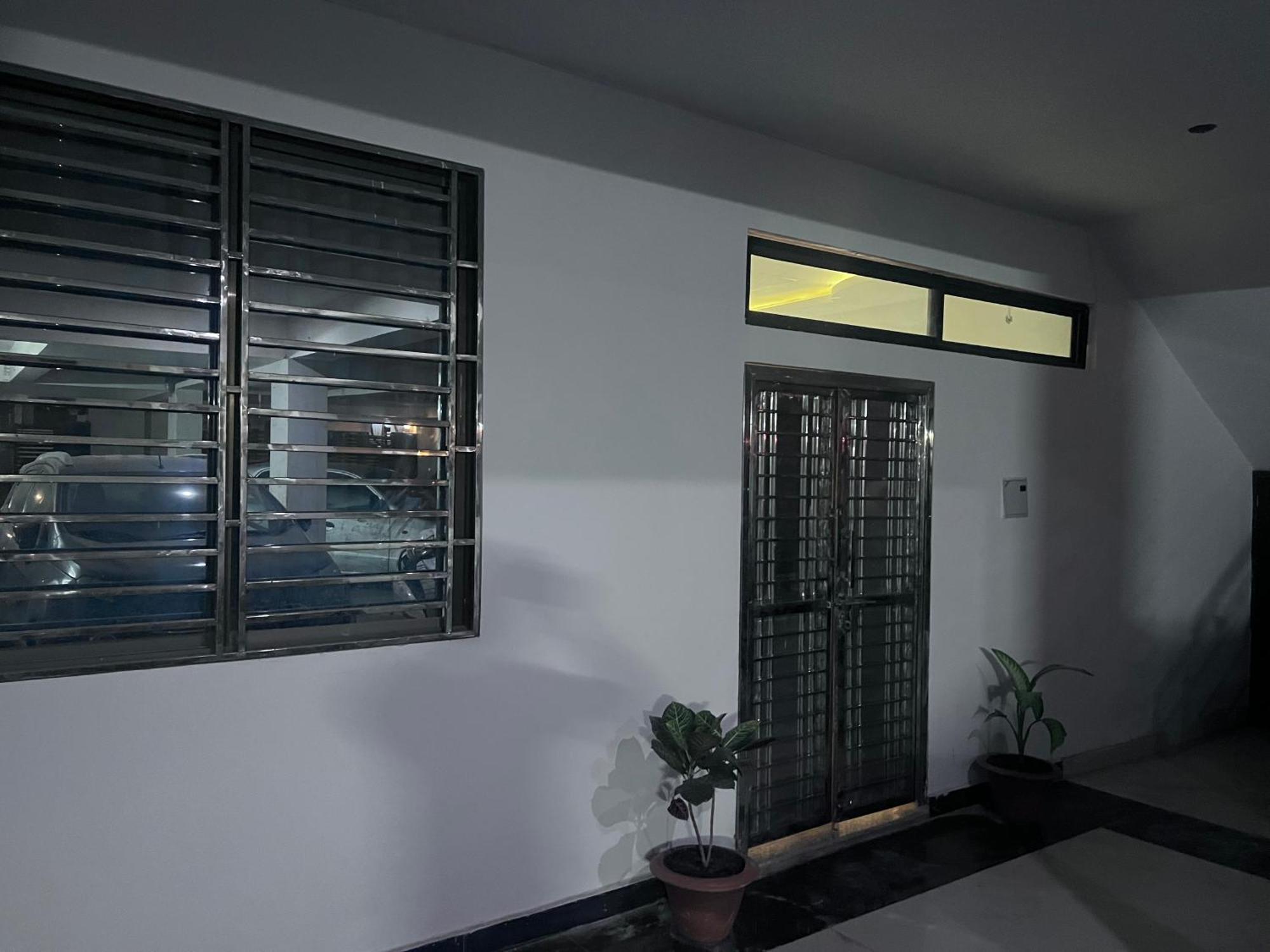 J K Apartment Allāhābād Junction Dış mekan fotoğraf
