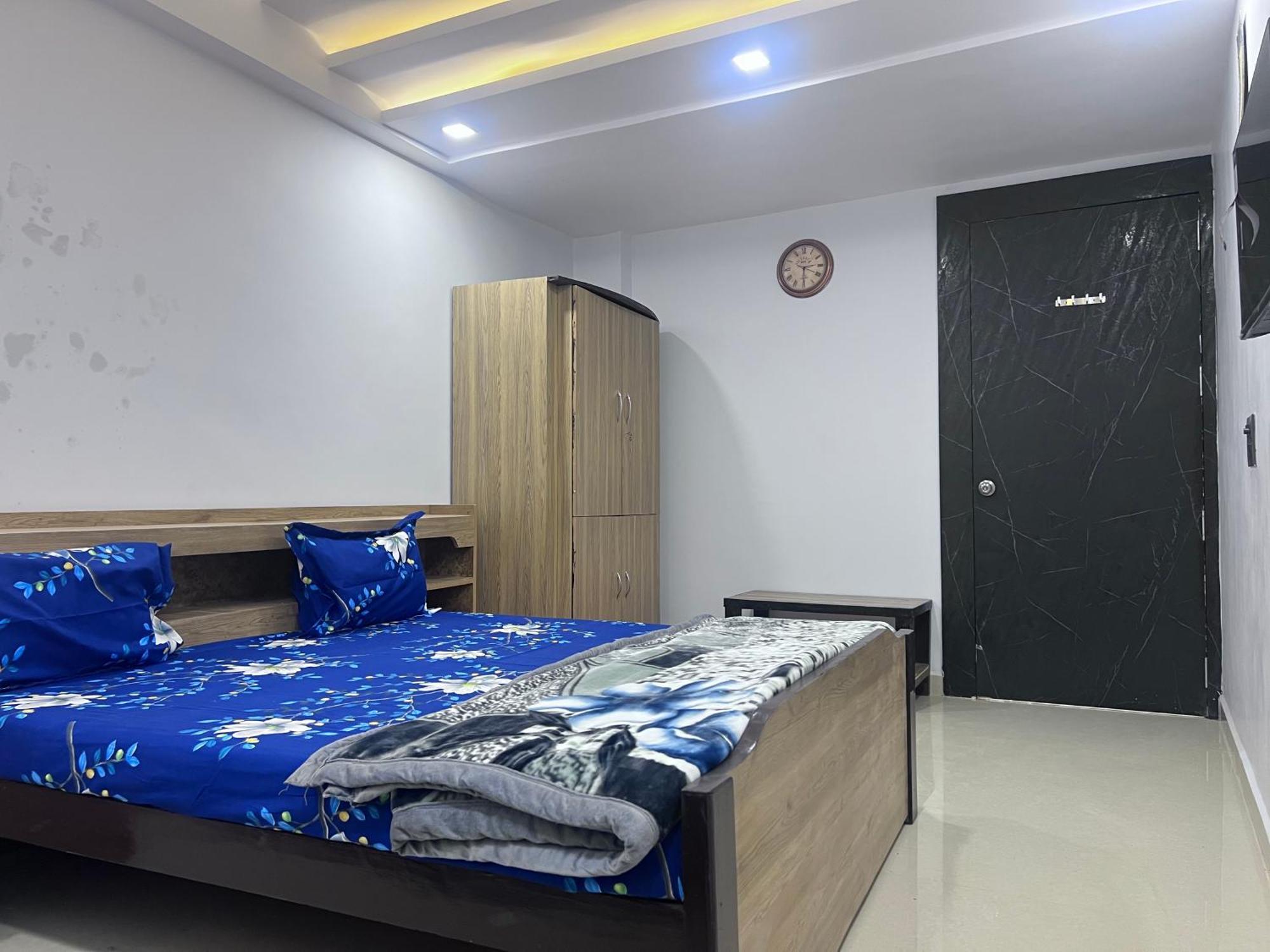 J K Apartment Allāhābād Junction Dış mekan fotoğraf
