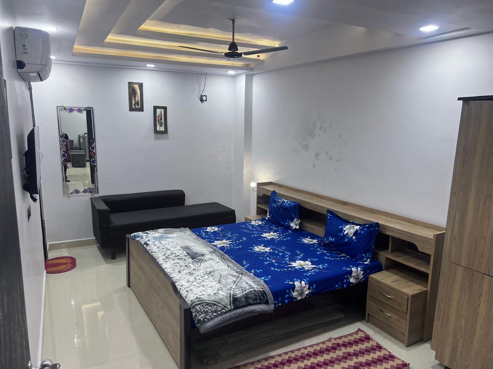 J K Apartment Allāhābād Junction Dış mekan fotoğraf
